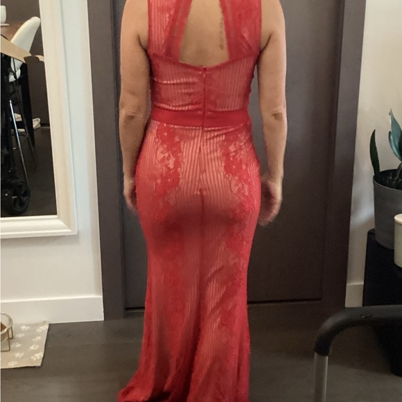 Xs Red lace lined dress - Picture 2 of 2